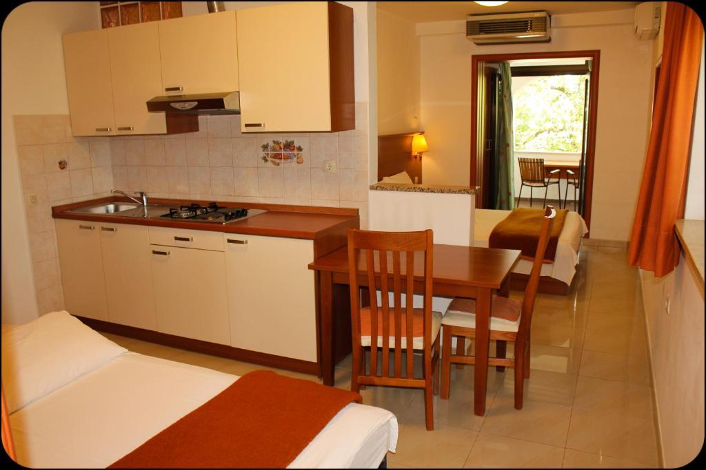 Gargamelo Pension โปเรช ห้อง รูปภาพ